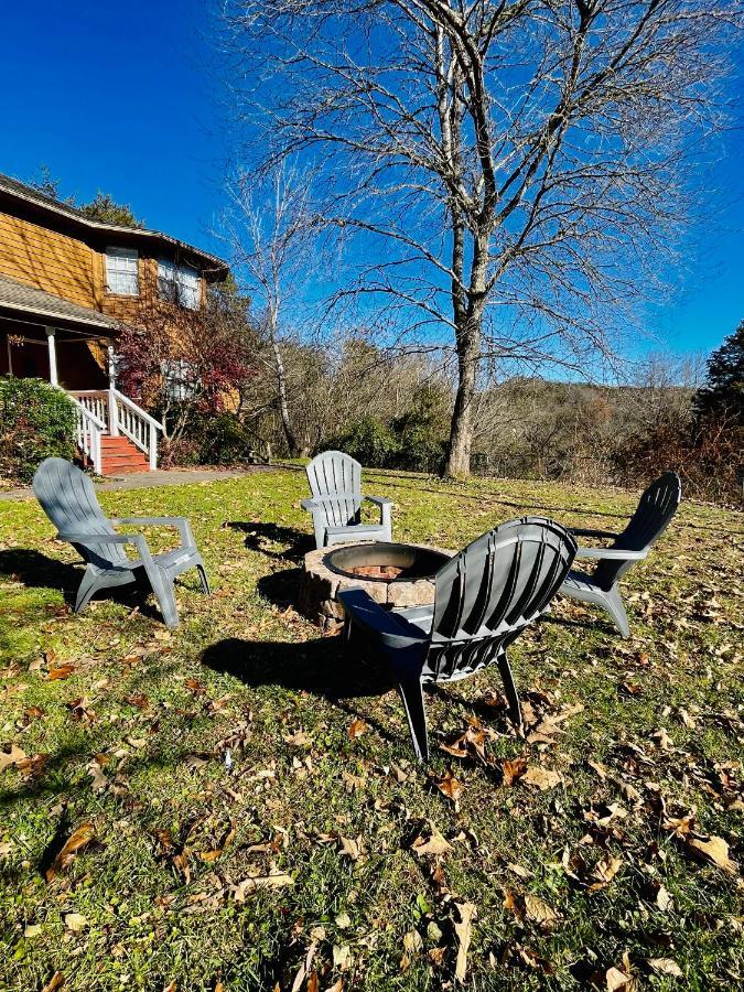 5Bedrooms*4King Beds*Outstanding Location*Hottub* Sevierville Esterno foto