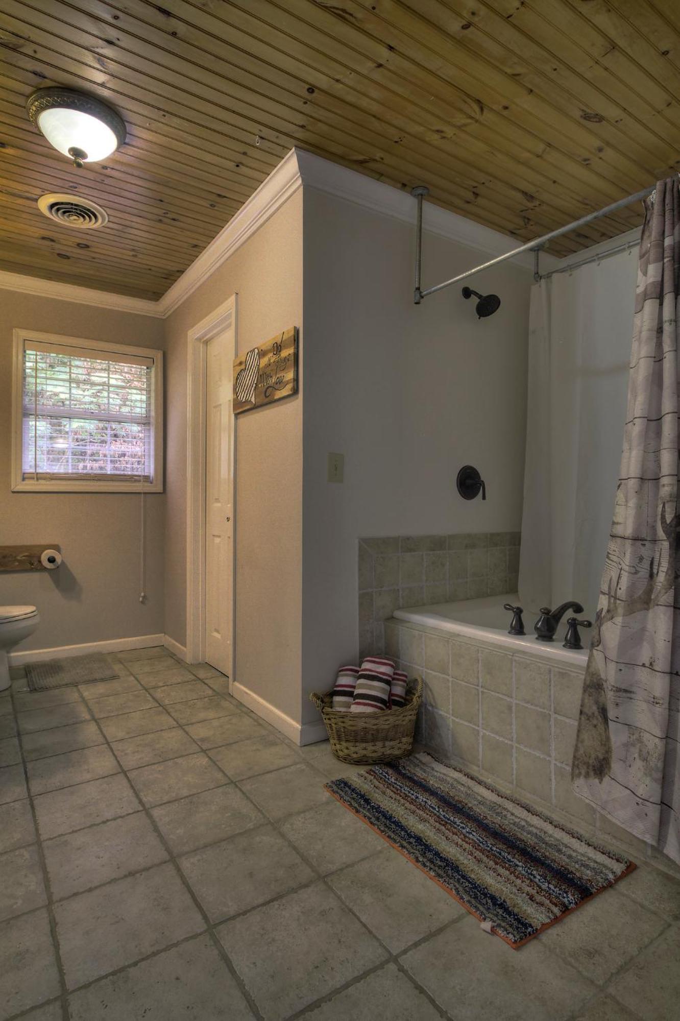 5Bedrooms*4King Beds*Outstanding Location*Hottub* Sevierville Esterno foto