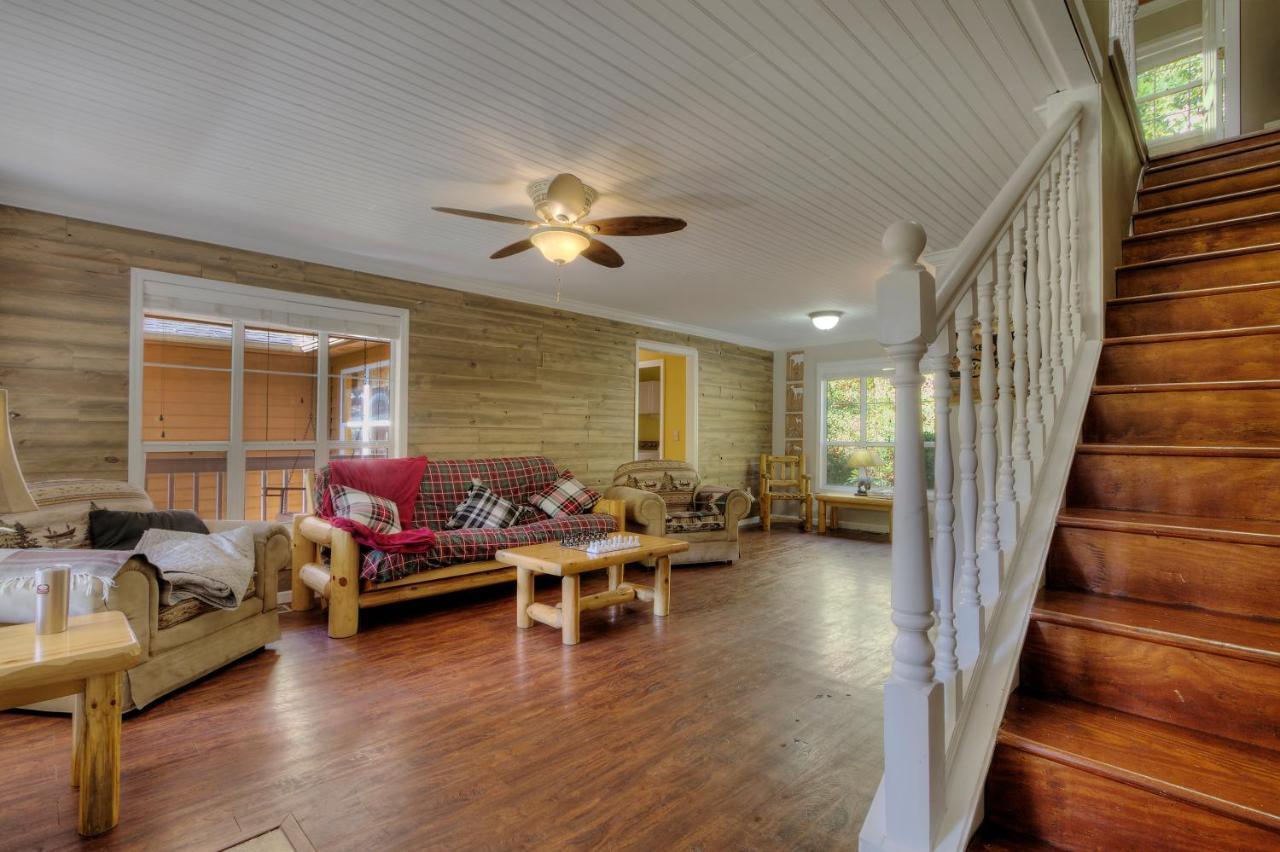 5Bedrooms*4King Beds*Outstanding Location*Hottub* Sevierville Esterno foto