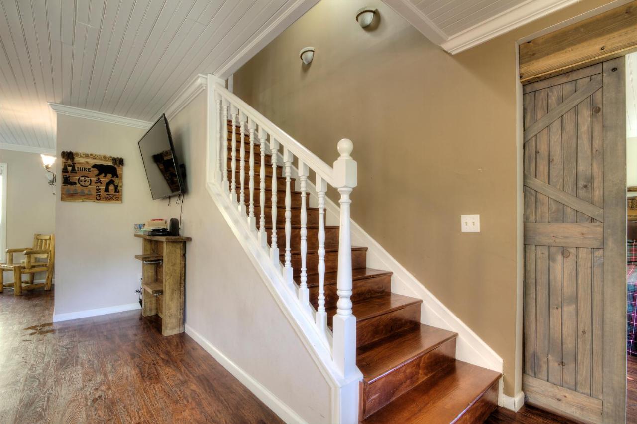 5Bedrooms*4King Beds*Outstanding Location*Hottub* Sevierville Esterno foto